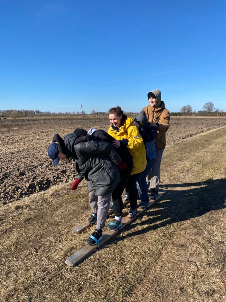 uzņēmumu saliedēšanas pasākums